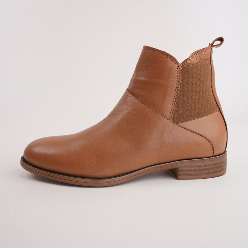 Gamma Coconut Leather Ankle Boots