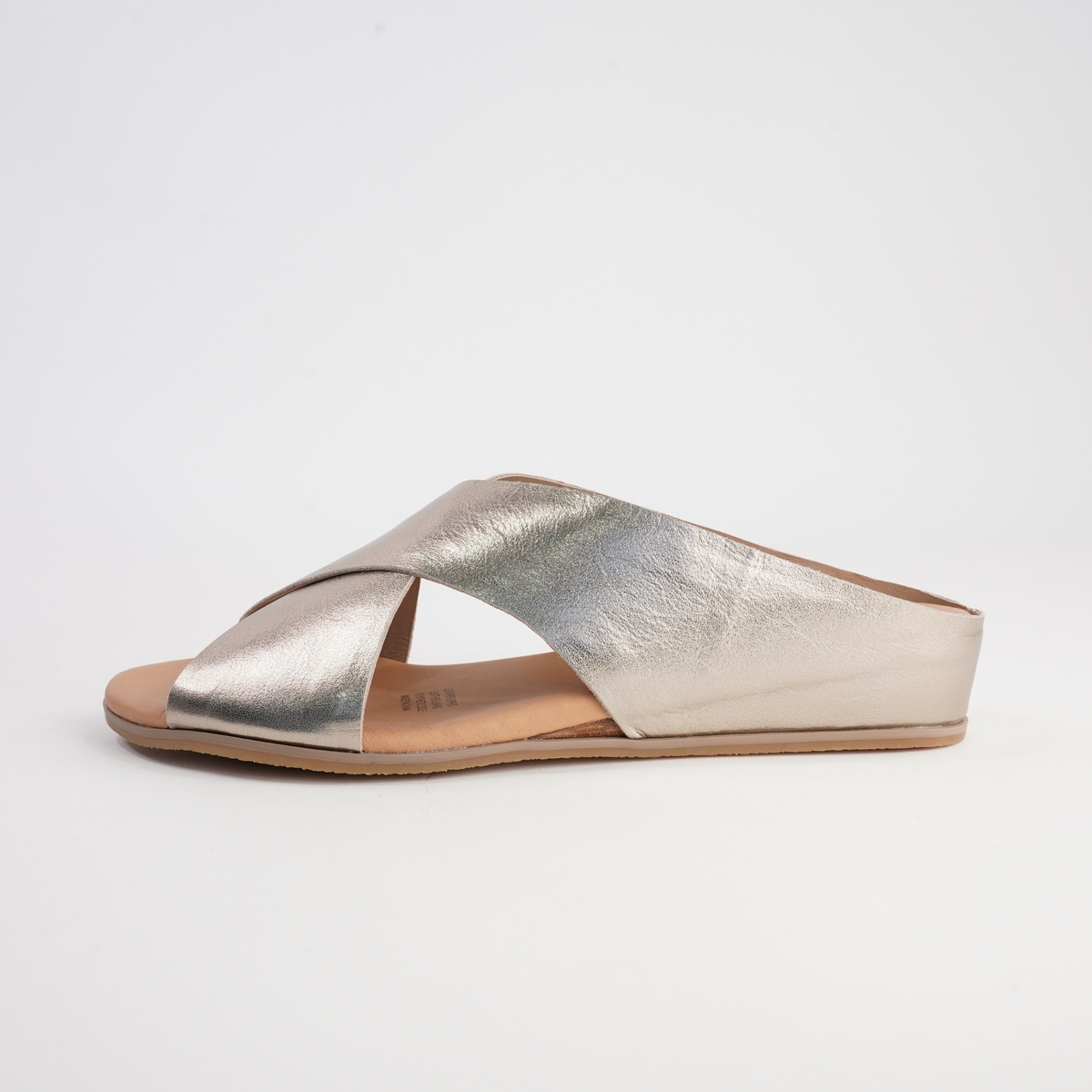 Harli Champagne Leather Slides - DJANGO AND JULIETTE | Shouz
