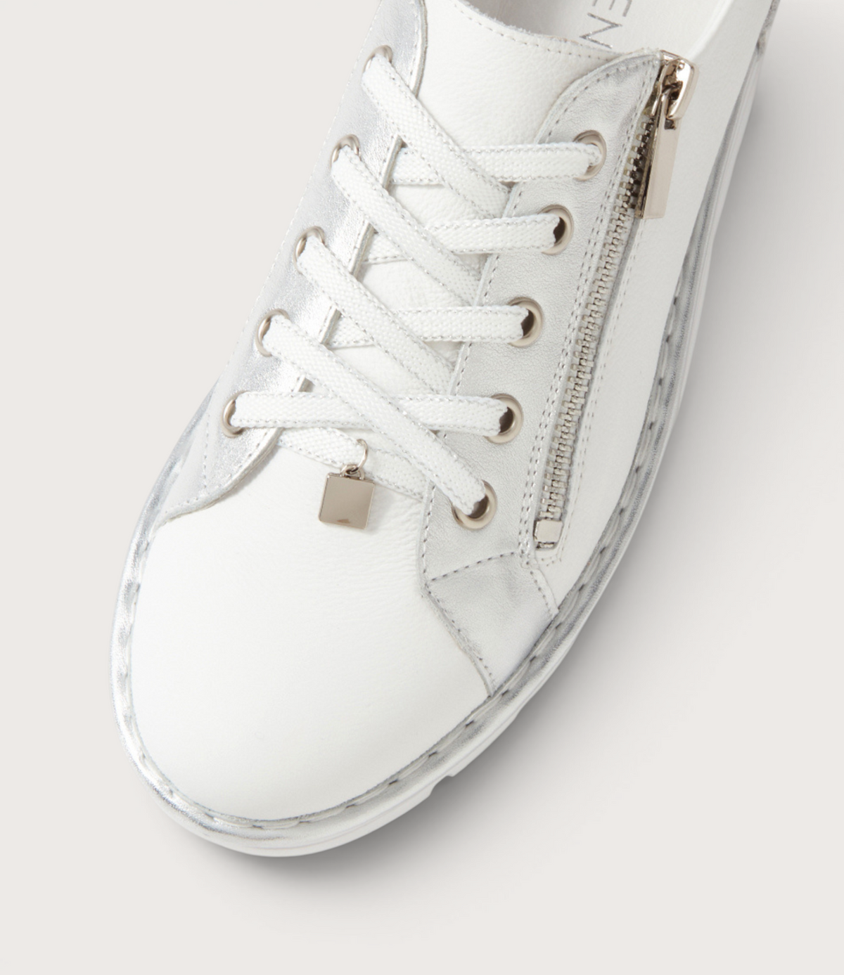 Elos White/silver Leather Sneakers