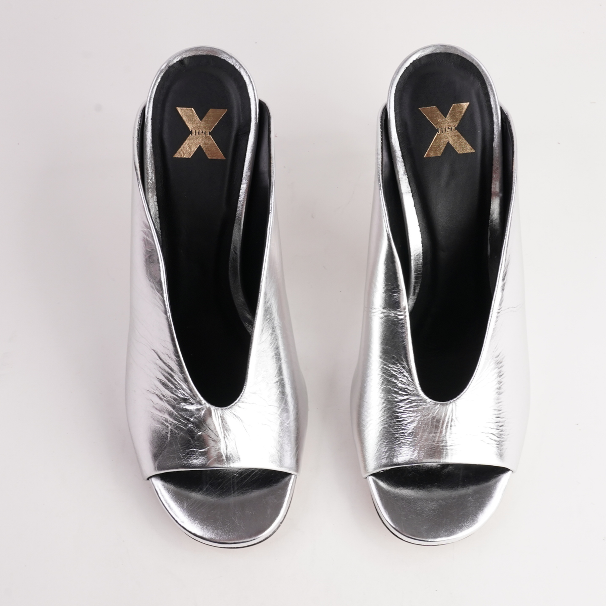 Xalina Silver Heels - NU BY NEO | Shouz