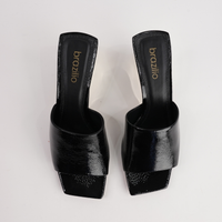 KL7040001 Black Patent Wedges