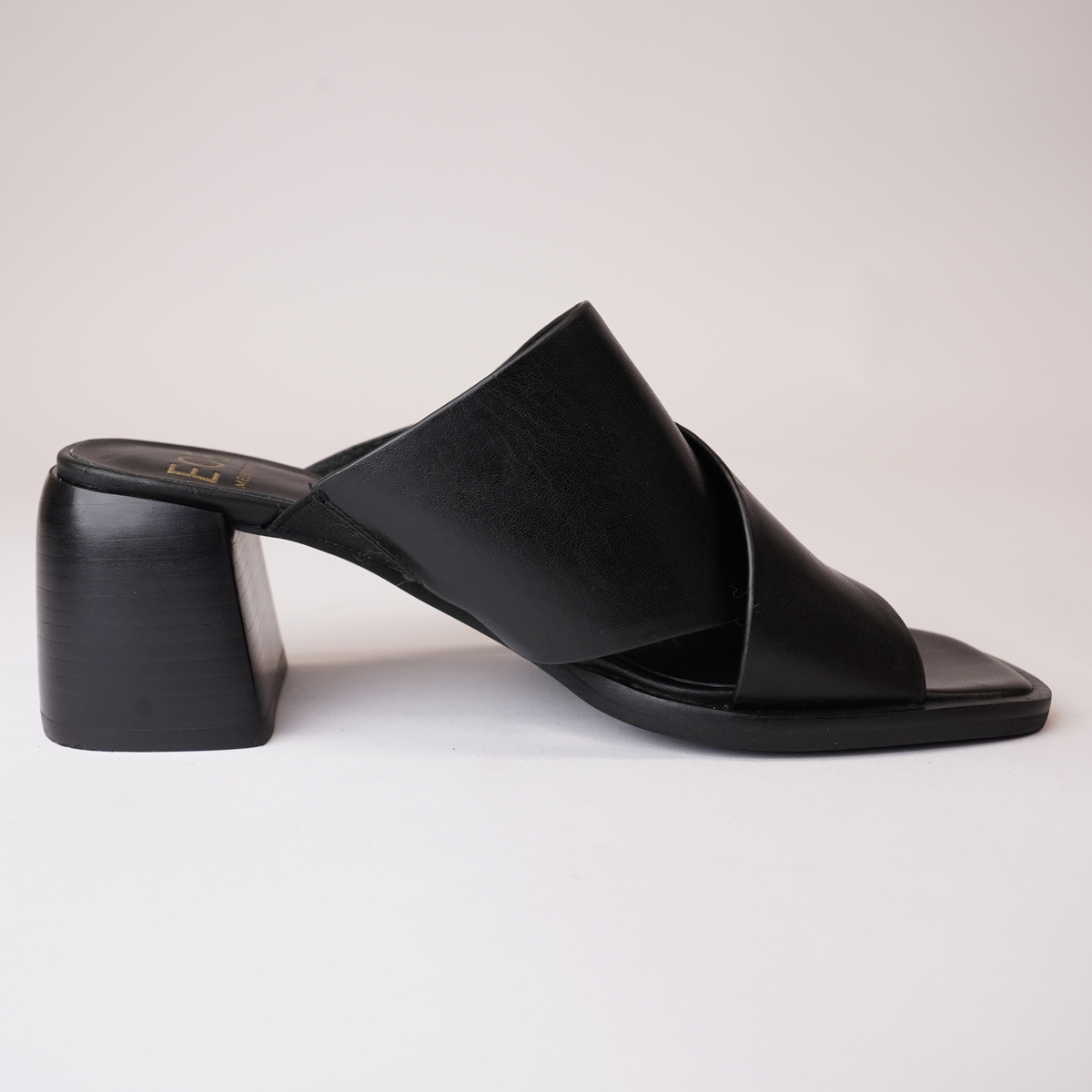Iso Onyx Leather Heels - EOS FOOTWEAR | Shouz