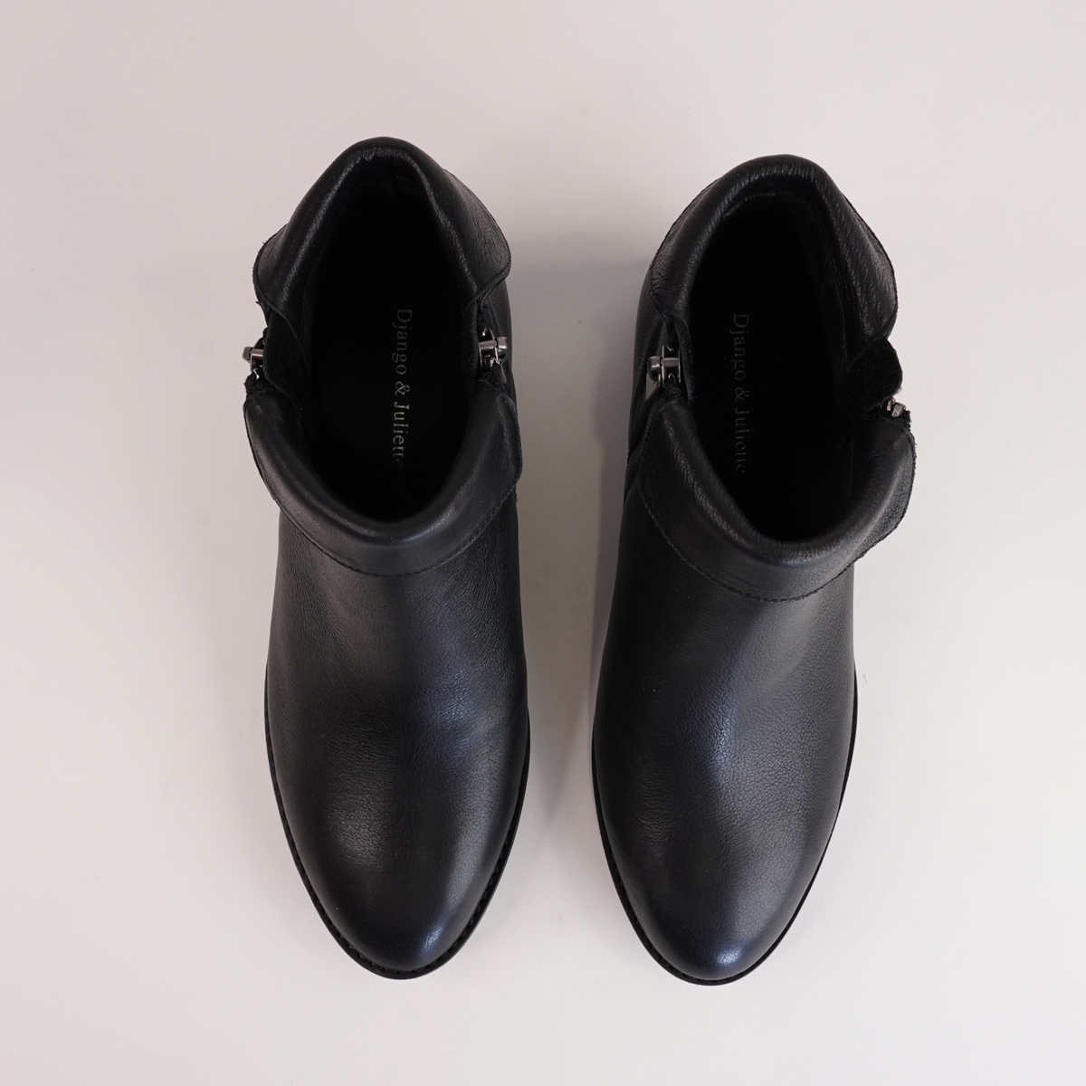 Twotimes Black/black Heel Leather Ankle Boots