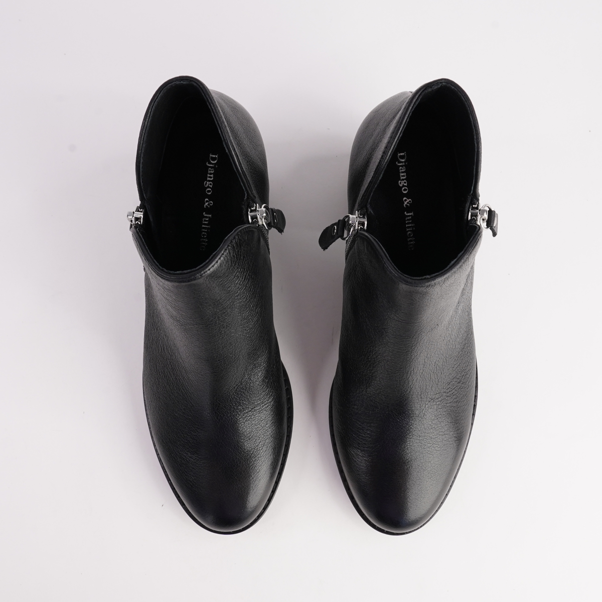 Mitysue Black.Leather/ Black Boots - DJANGO AND JULIETTE | Shouz