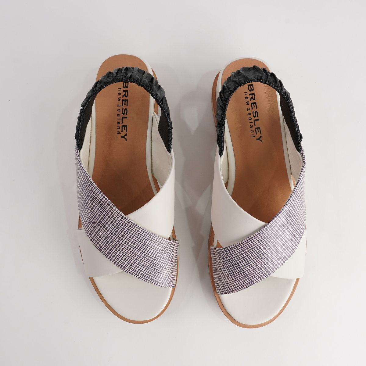 Debacle Cream Mix Leather Sandals - BRESLEY | Shouz