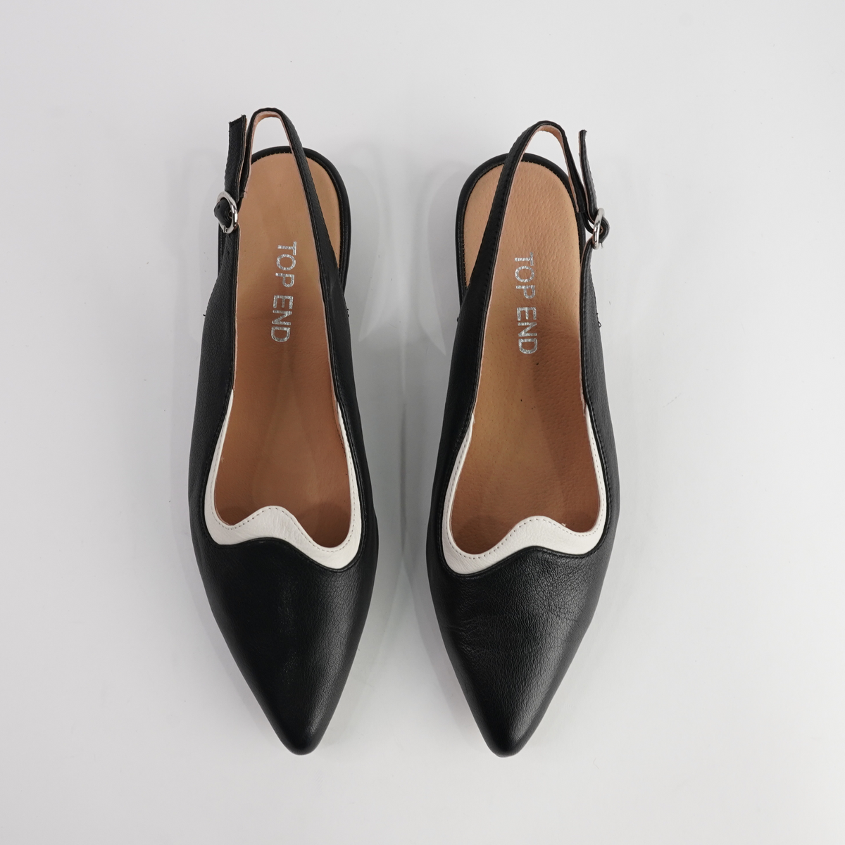Yeska Black Leather/ Ivory Flats - TOP END | Shouz