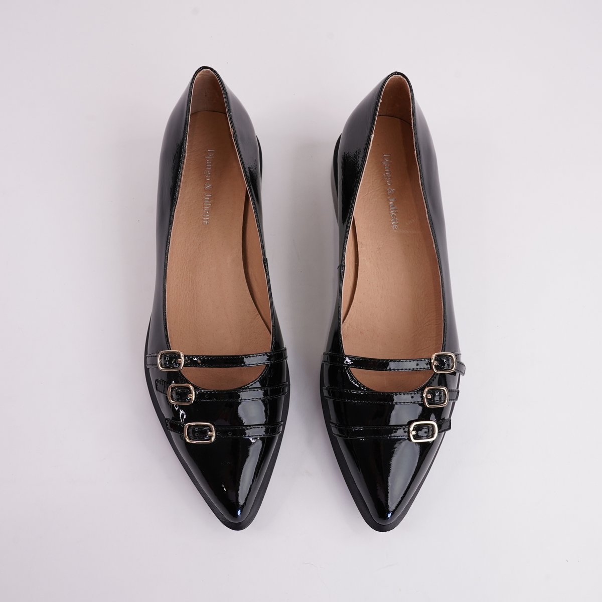 Eliora Black Patent Leather Flats - DJANGO AND JULIETTE | Shouz