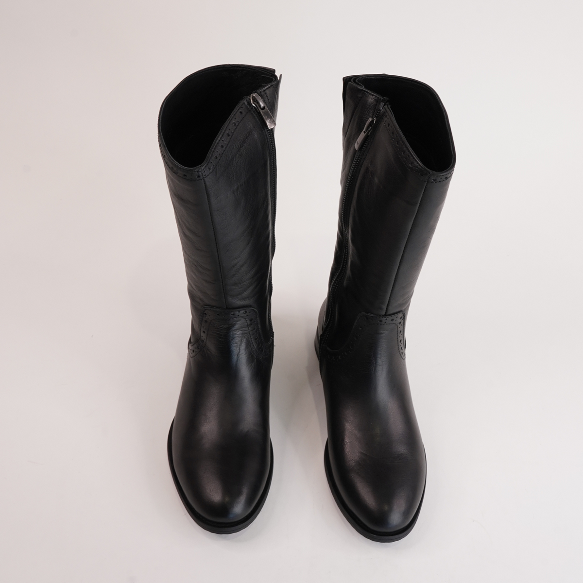 Garda Black Leather Boots