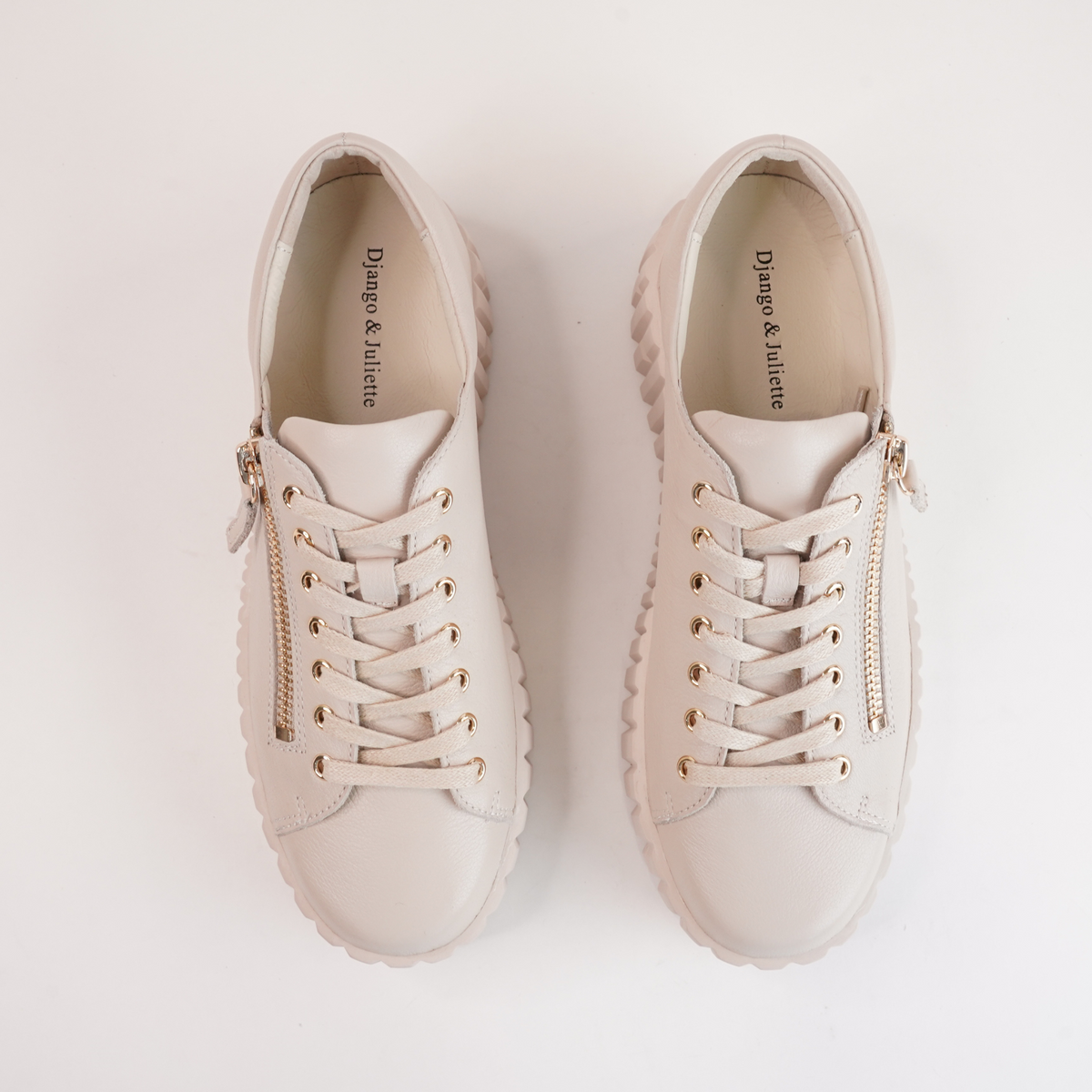 Bongoe Vanilla Leather Sneakers - DJANGO AND JULIETTE | Shouz
