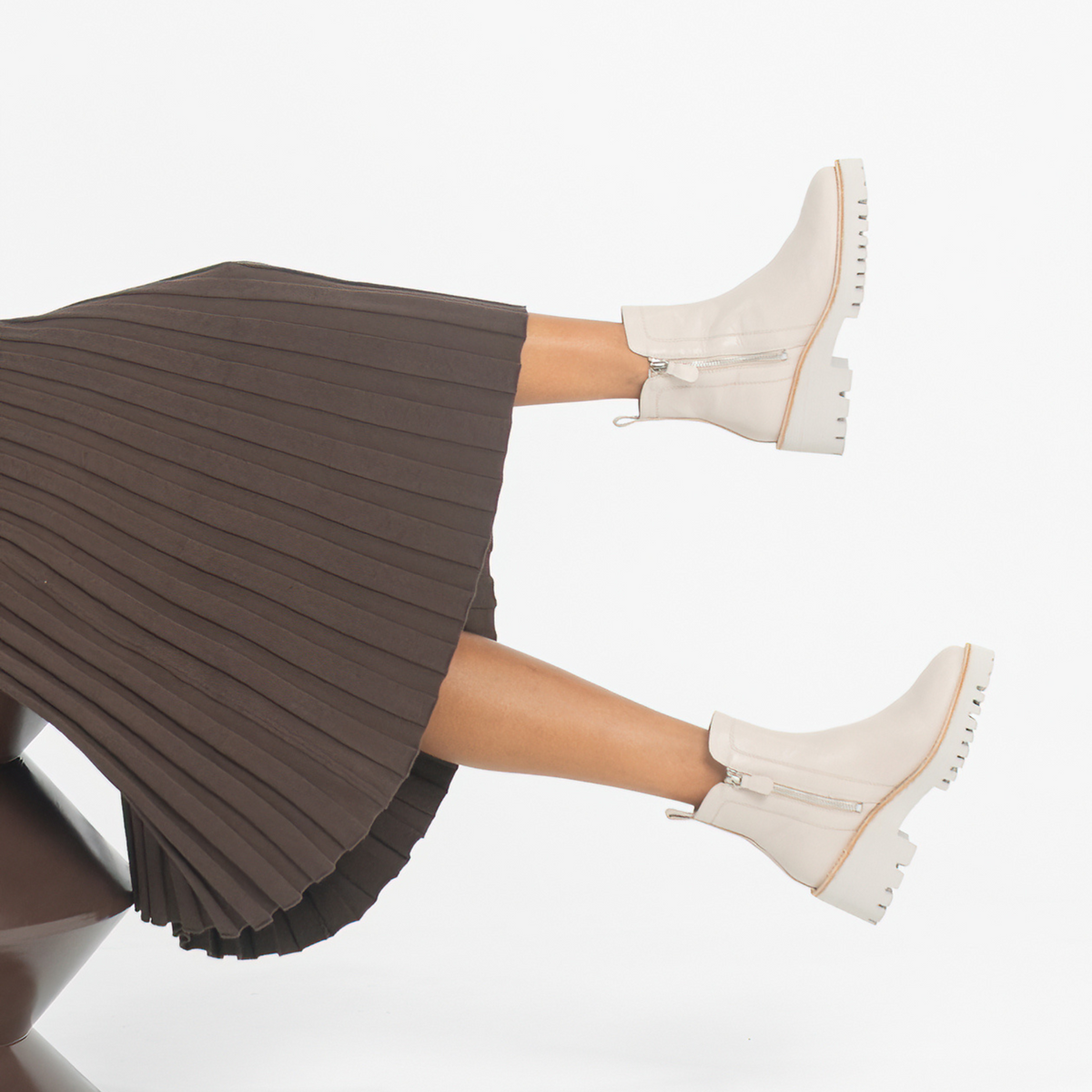 Waizey Nougat Leather Ankle Boots