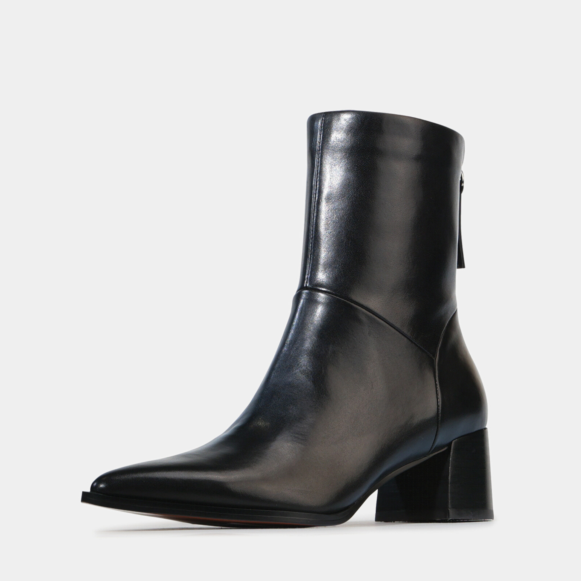 Auroa Black Leather Ankle Boots - EOS FOOTWEAR | Shouz