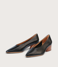 Hatten Black Leather Heels