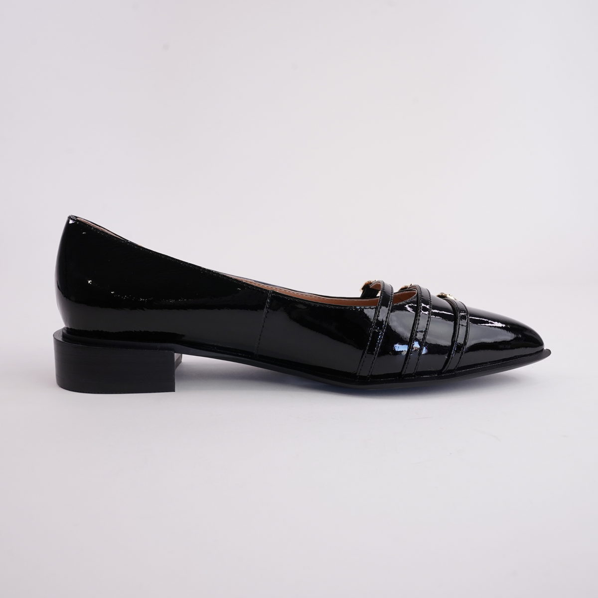 Eliora Black Patent Leather Flats - DJANGO AND JULIETTE | Shouz