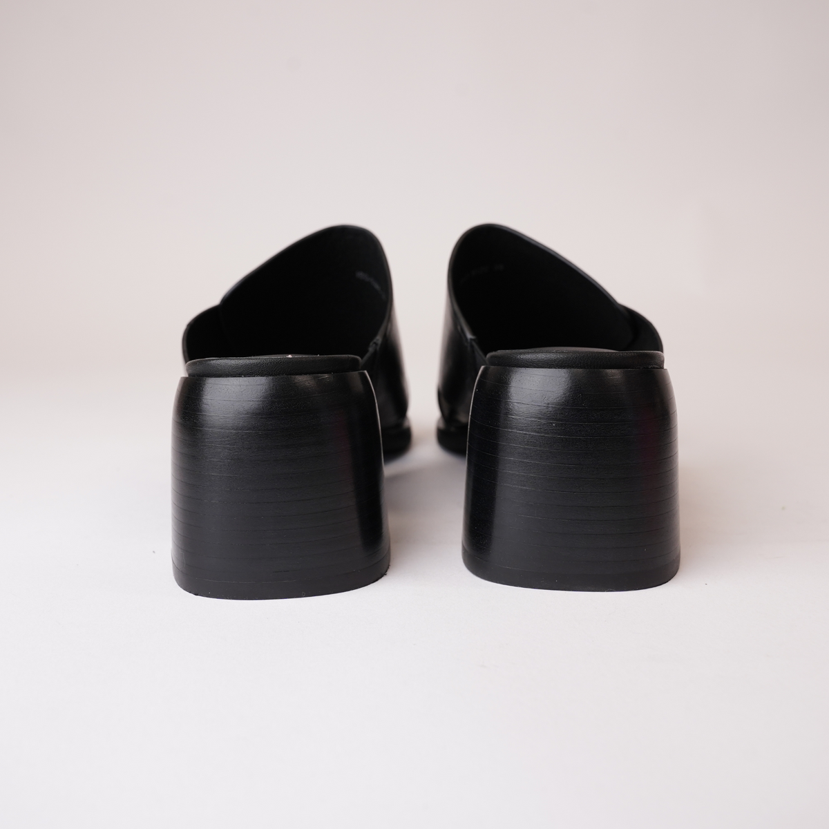 Iso Onyx Leather Heels - EOS FOOTWEAR | Shouz