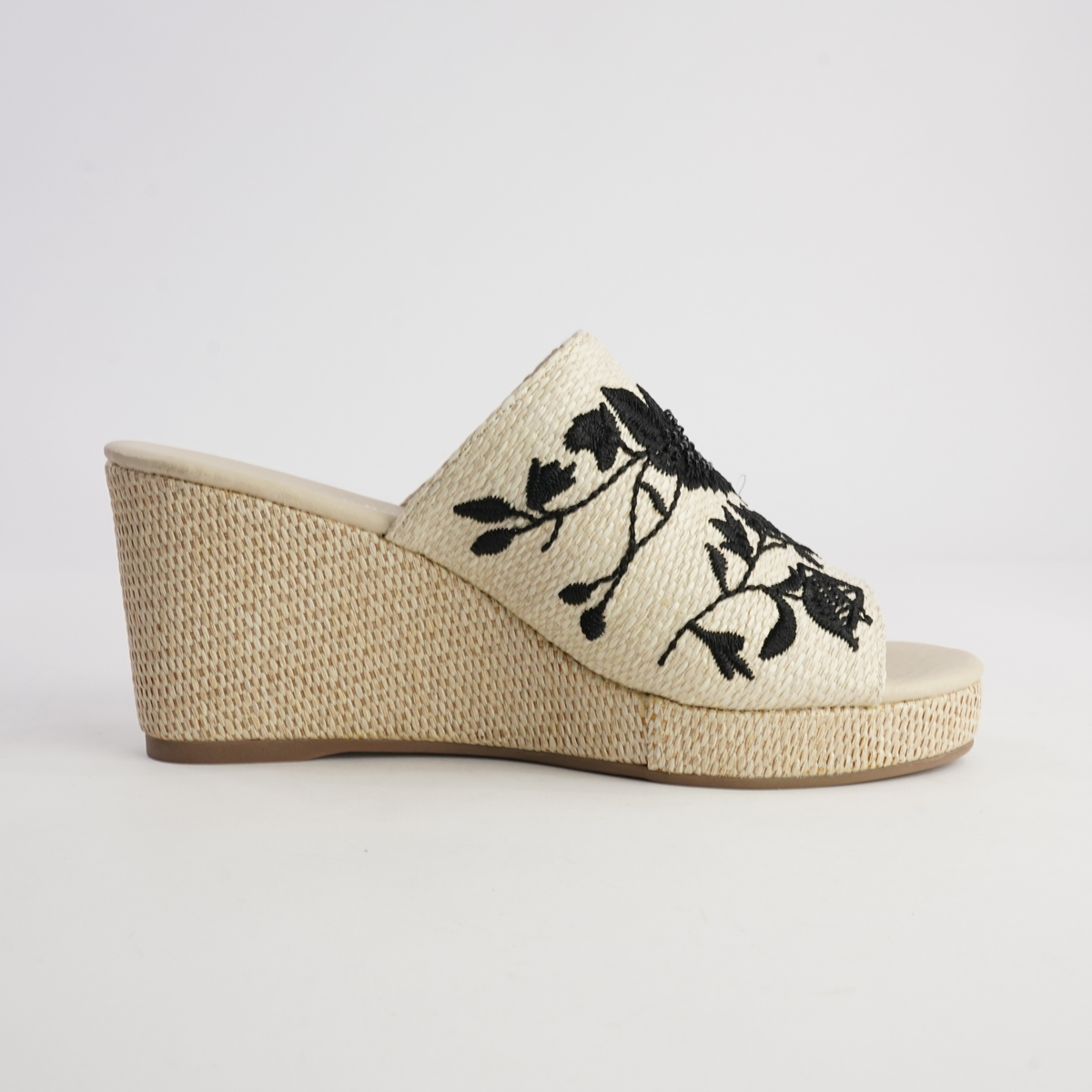 Pixiel Natural/ Black Espadrille Wedges - DJANGO AND JULIETTE | Shouz