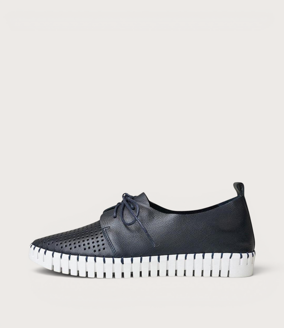 Huston Navy Leather Sneakers