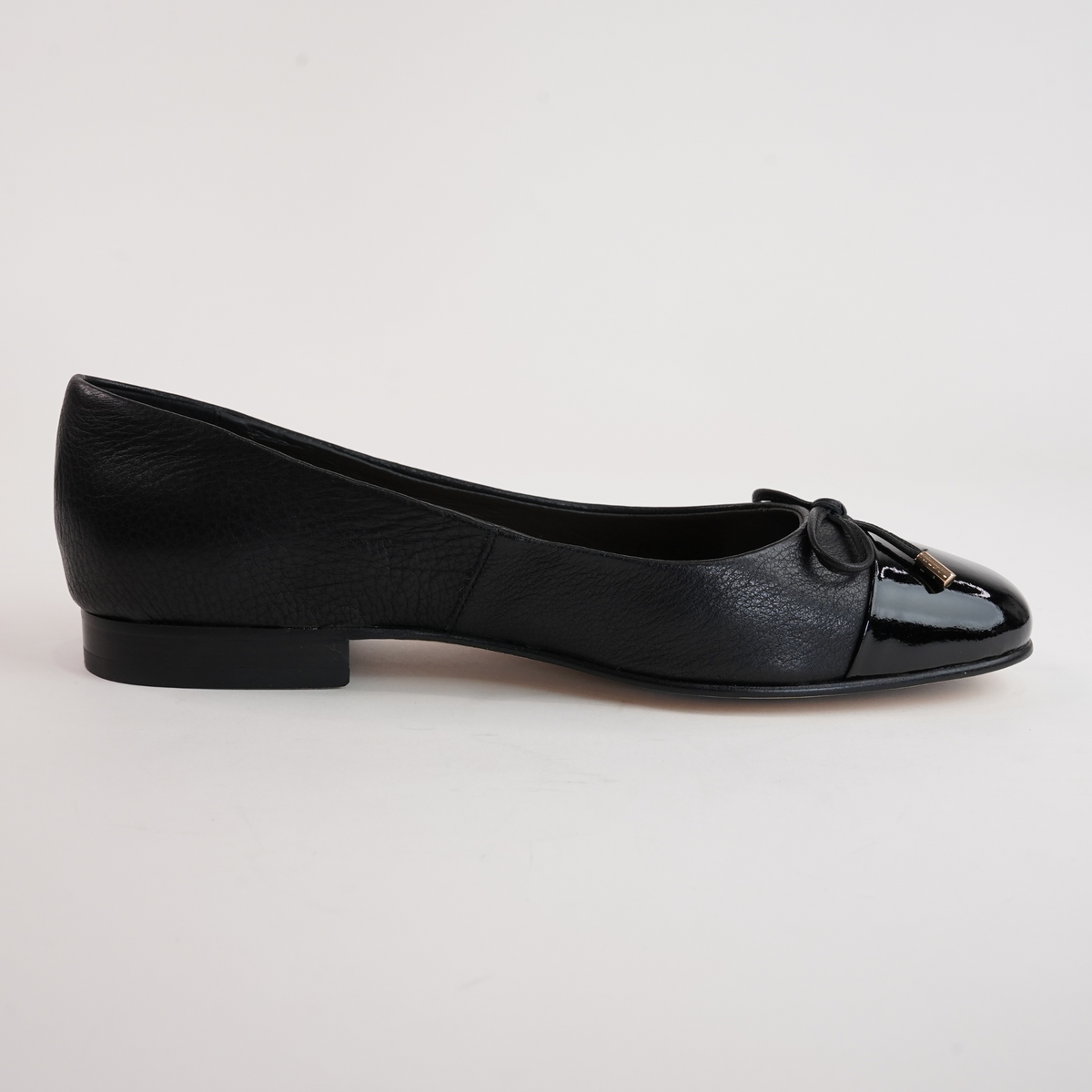 Ildiko Black Patent/ Black Leather Ballet Flats - DJANGO AND JULIETTE | Shouz