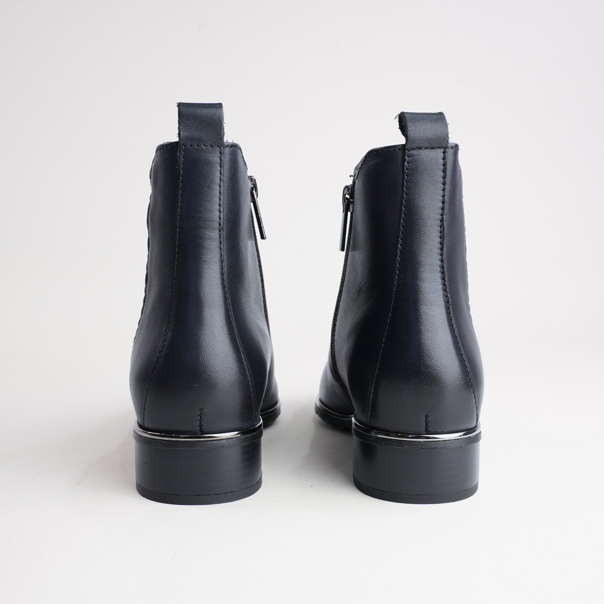 Chiara 02 Navy Leather Ankle Boots - JOSEF SEIBEL | Shouz