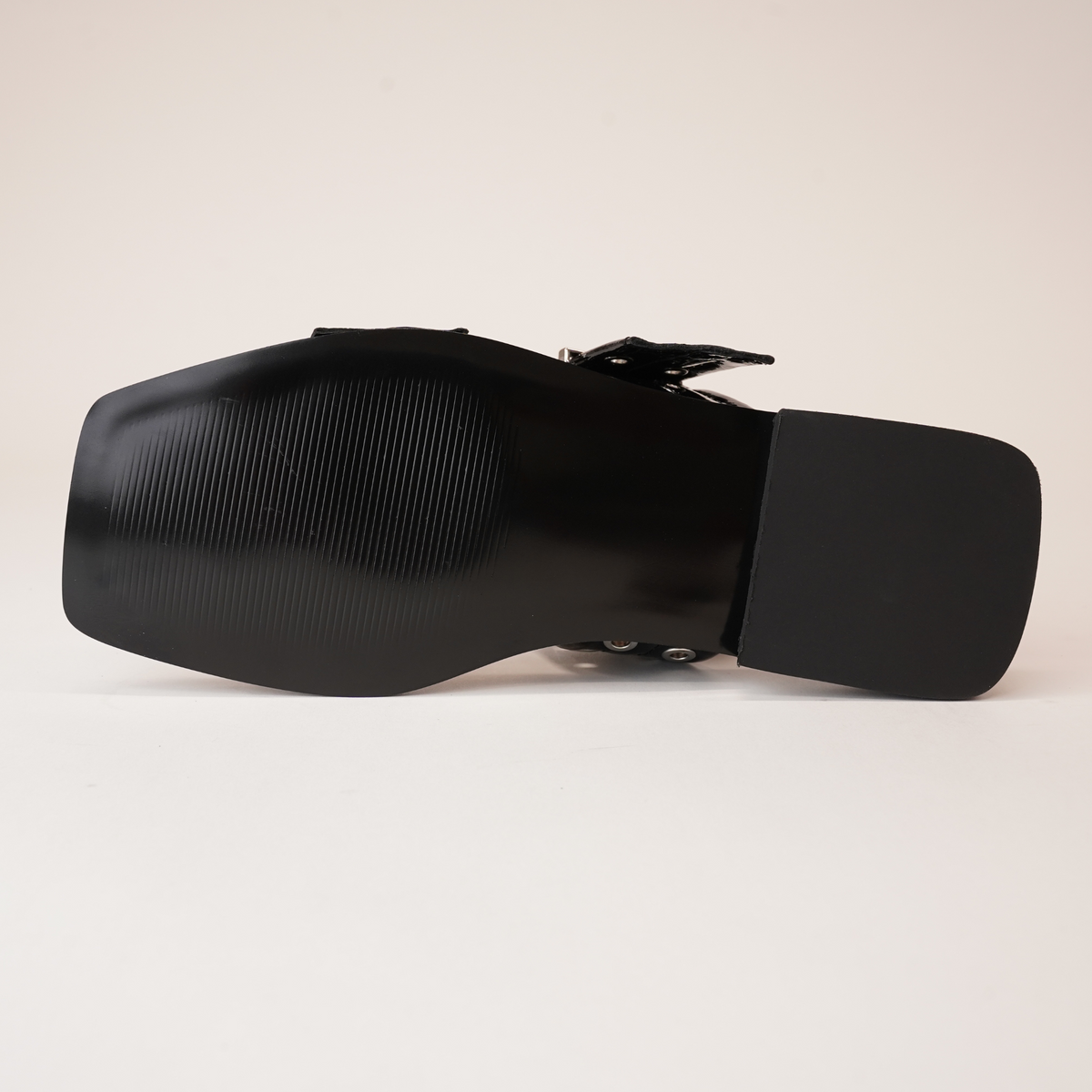 Savina Black Patent Leather Sandals - MOLLINI | Shouz