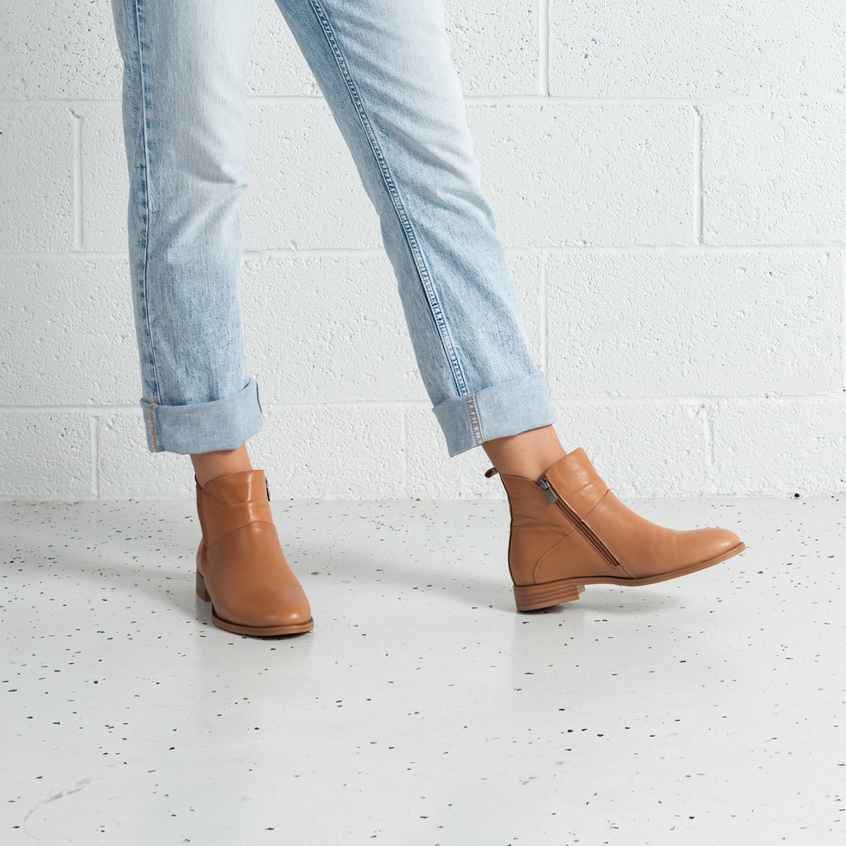 Gamma Coconut Leather Ankle Boots
