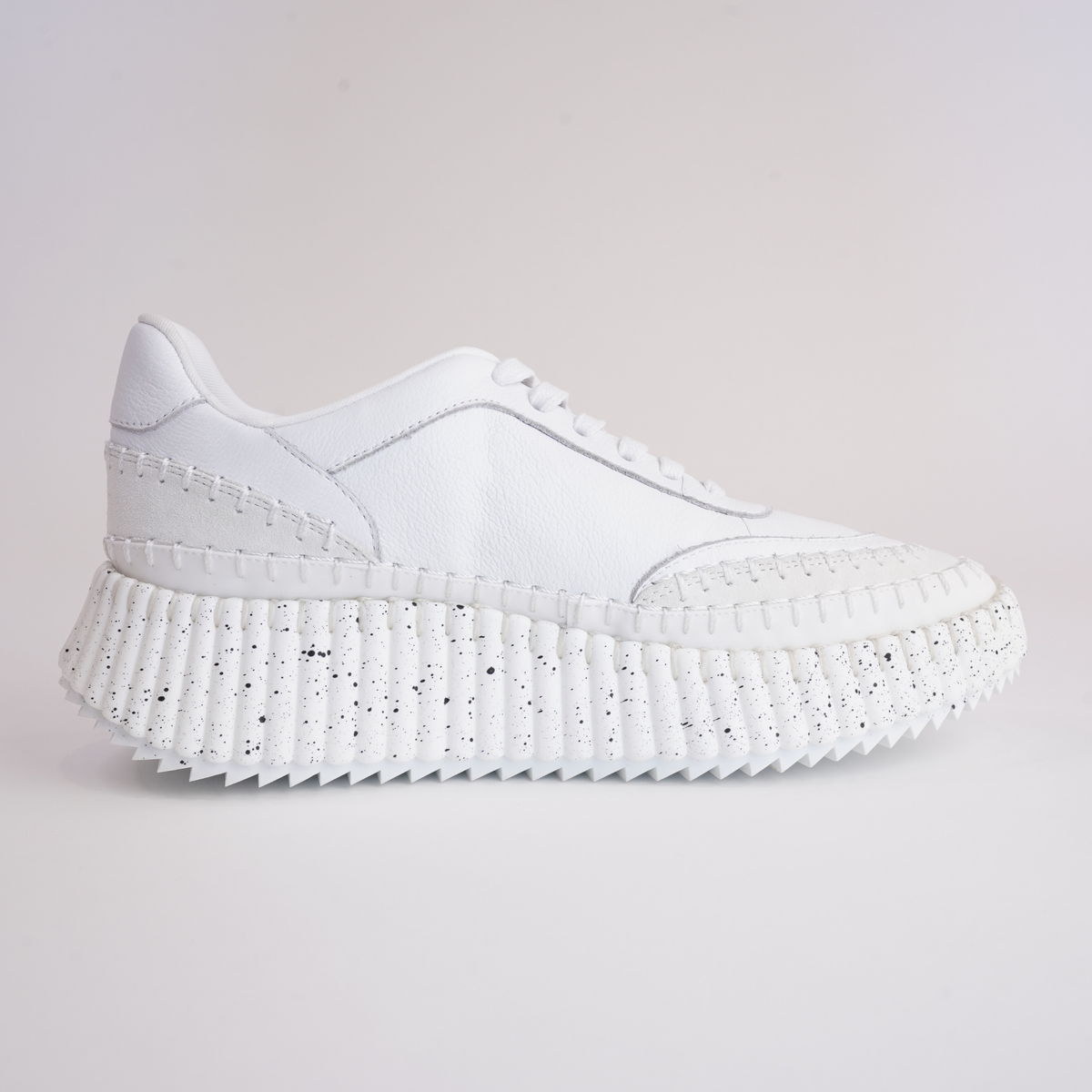 Cobus White Leather Sneakers - DJANGO AND JULIETTE | Shouz