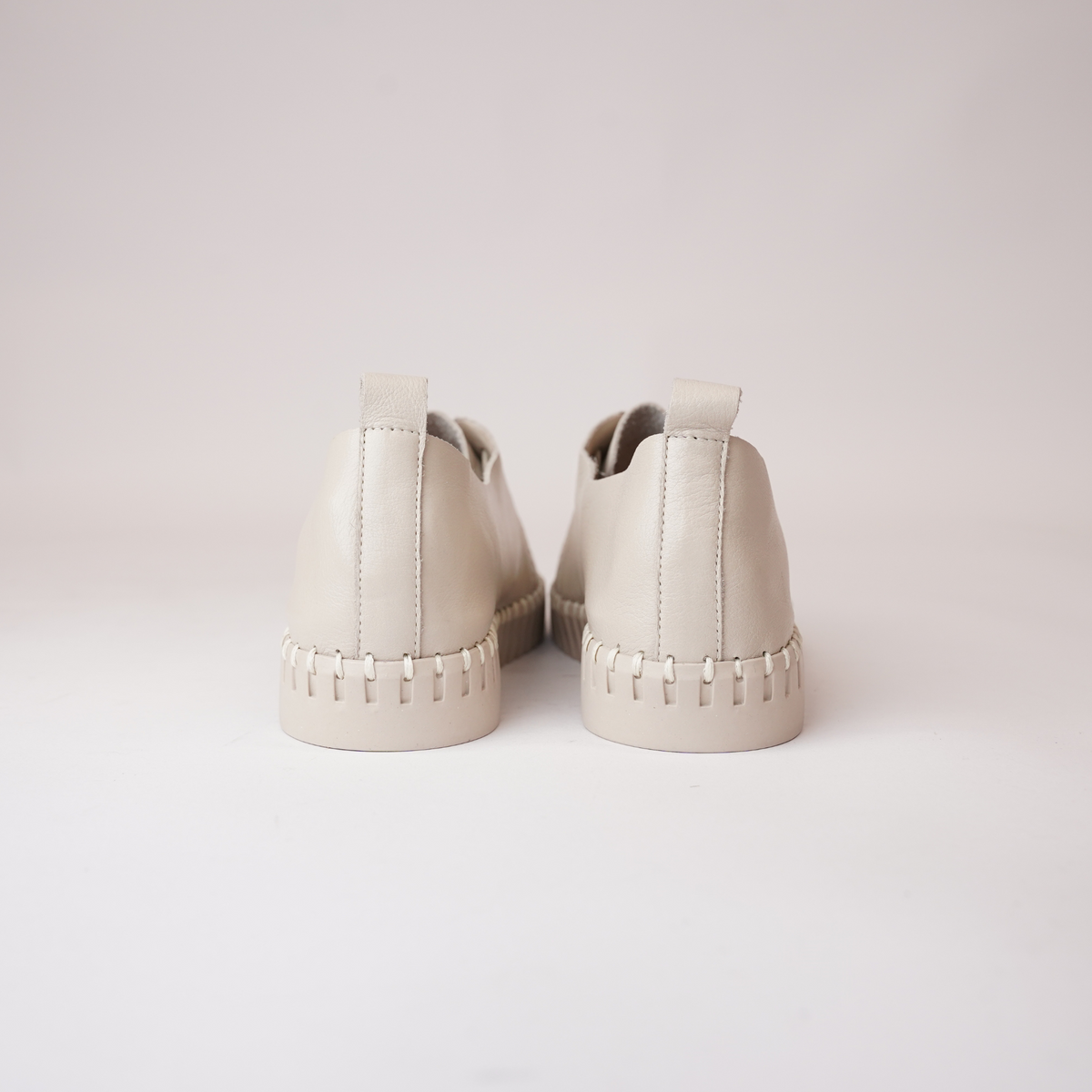 Huston Almond/ Almond Sole Leather Sneakers - DJANGO AND JULIETTE | Shouz