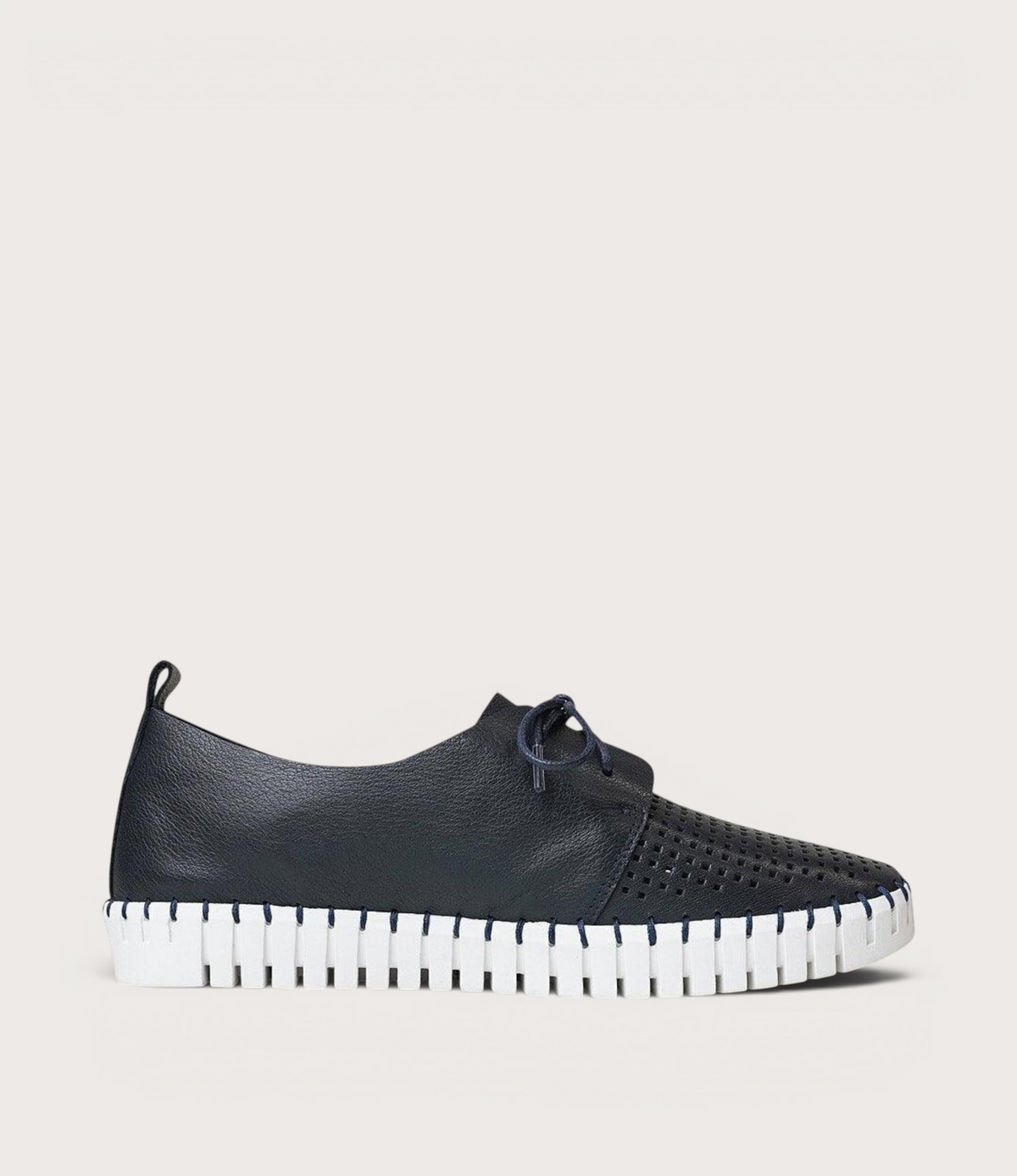 Huston Navy Leather Sneakers