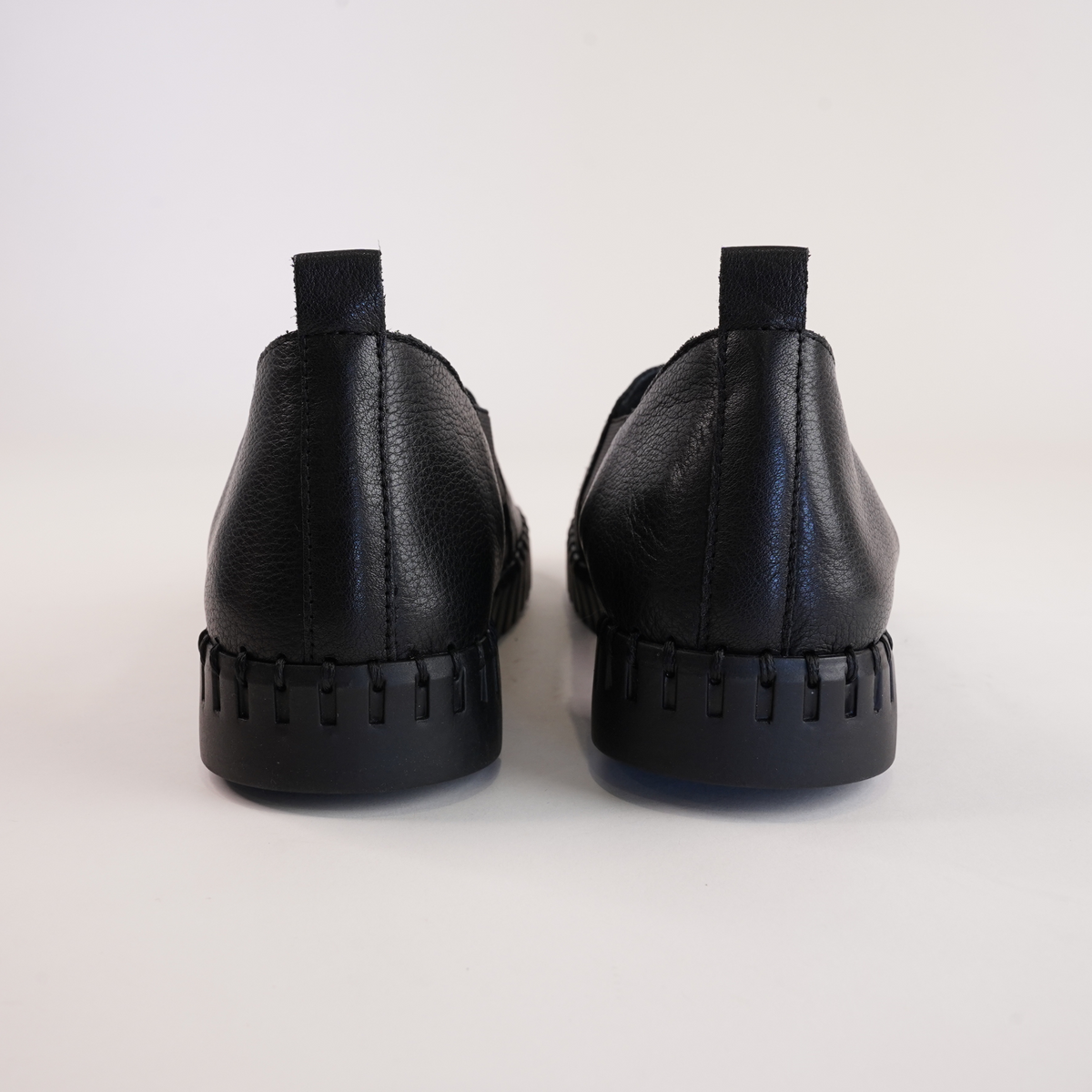 Harmless Black/ Black Sole Leather Sneakers - DJANGO AND JULIETTE | Shouz