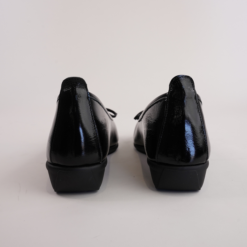 Sarah Black Patent Leather Ballet Flats