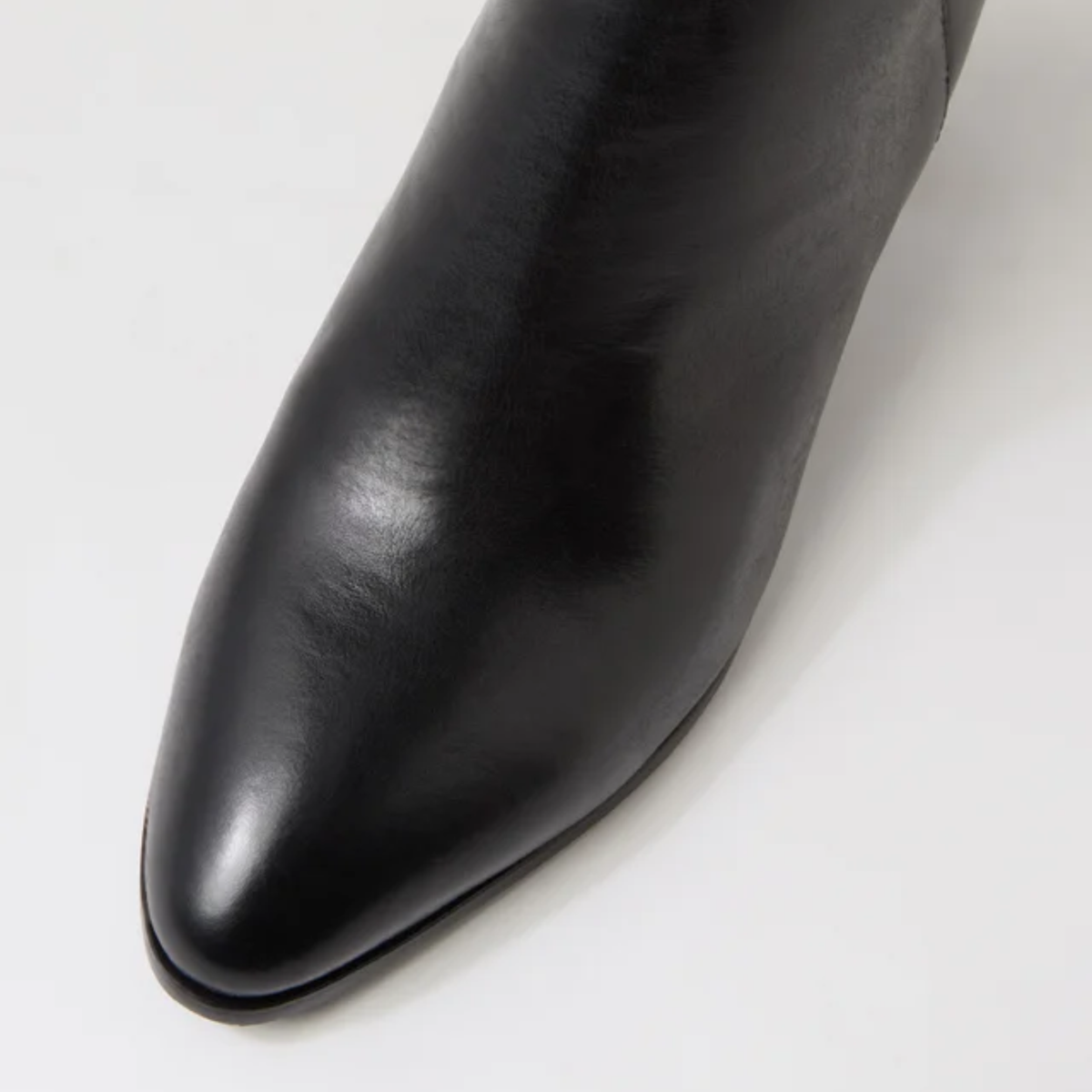 Brielles Black Leather/ Black Heel Knee High Boots - DJANGO AND JULIETTE | Shouz