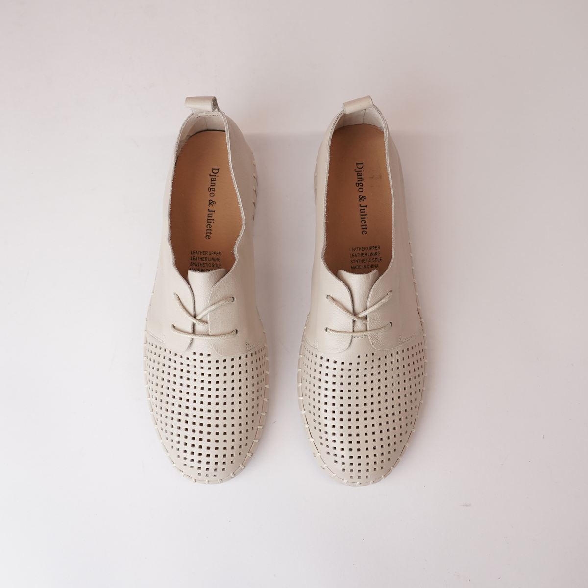 Huston Almond/ Almond Sole Leather Sneakers - DJANGO AND JULIETTE | Shouz