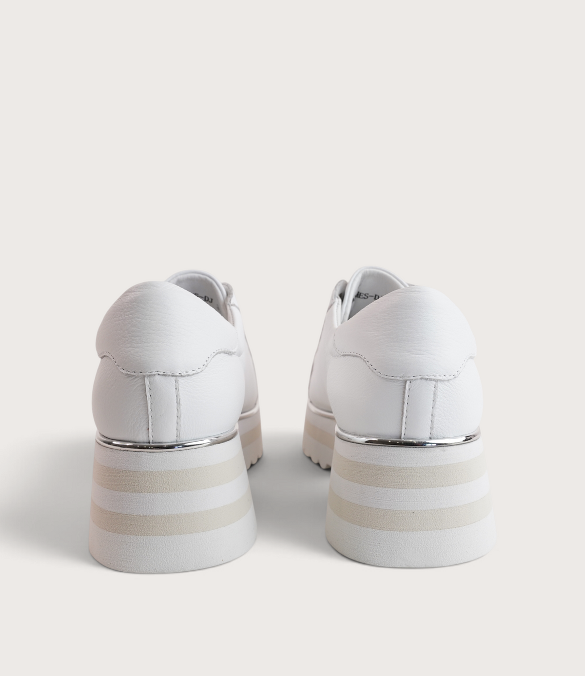 Eammes White Leather Sneakers