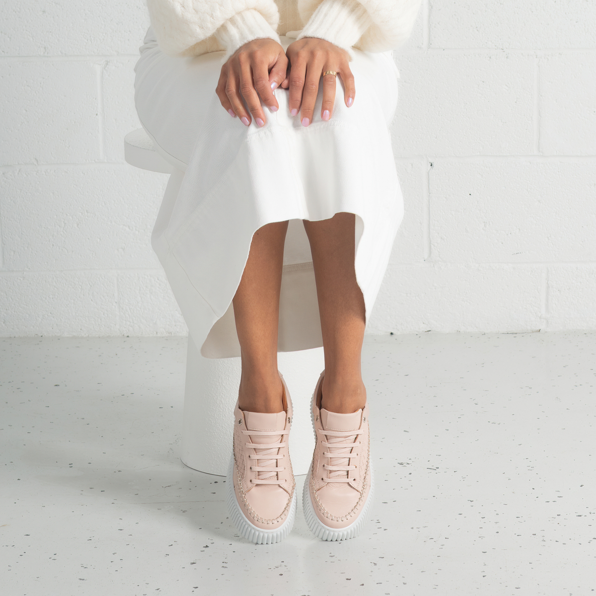 Bowler Cameo Leather Sneakers - SALA | Shouz