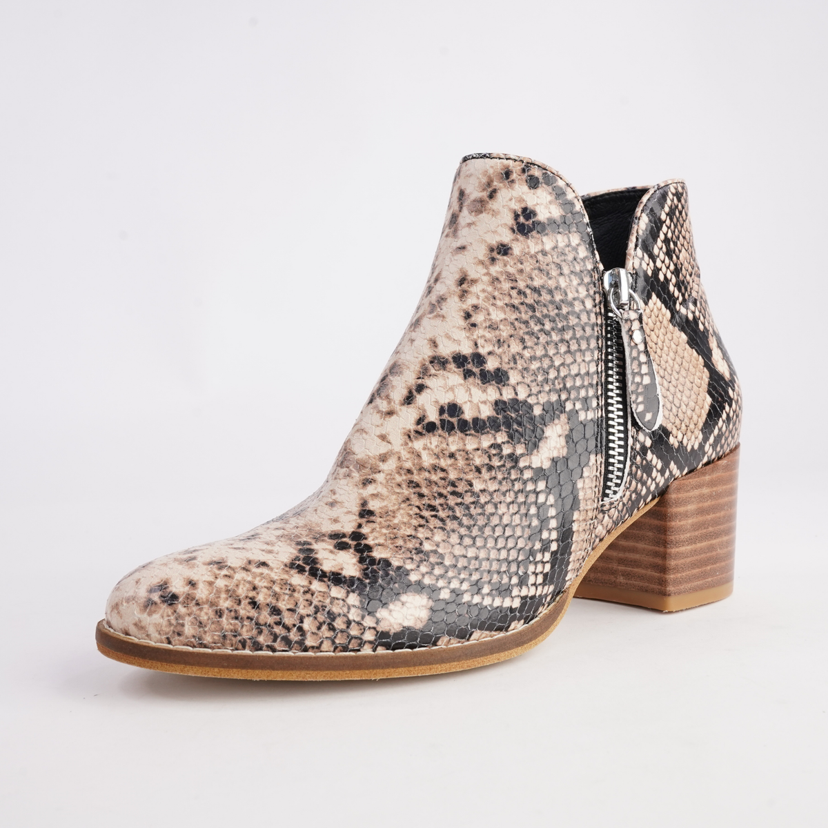 Mitysue Black Caramel Snake Leather Boots - DJANGO AND JULIETTE | Shouz