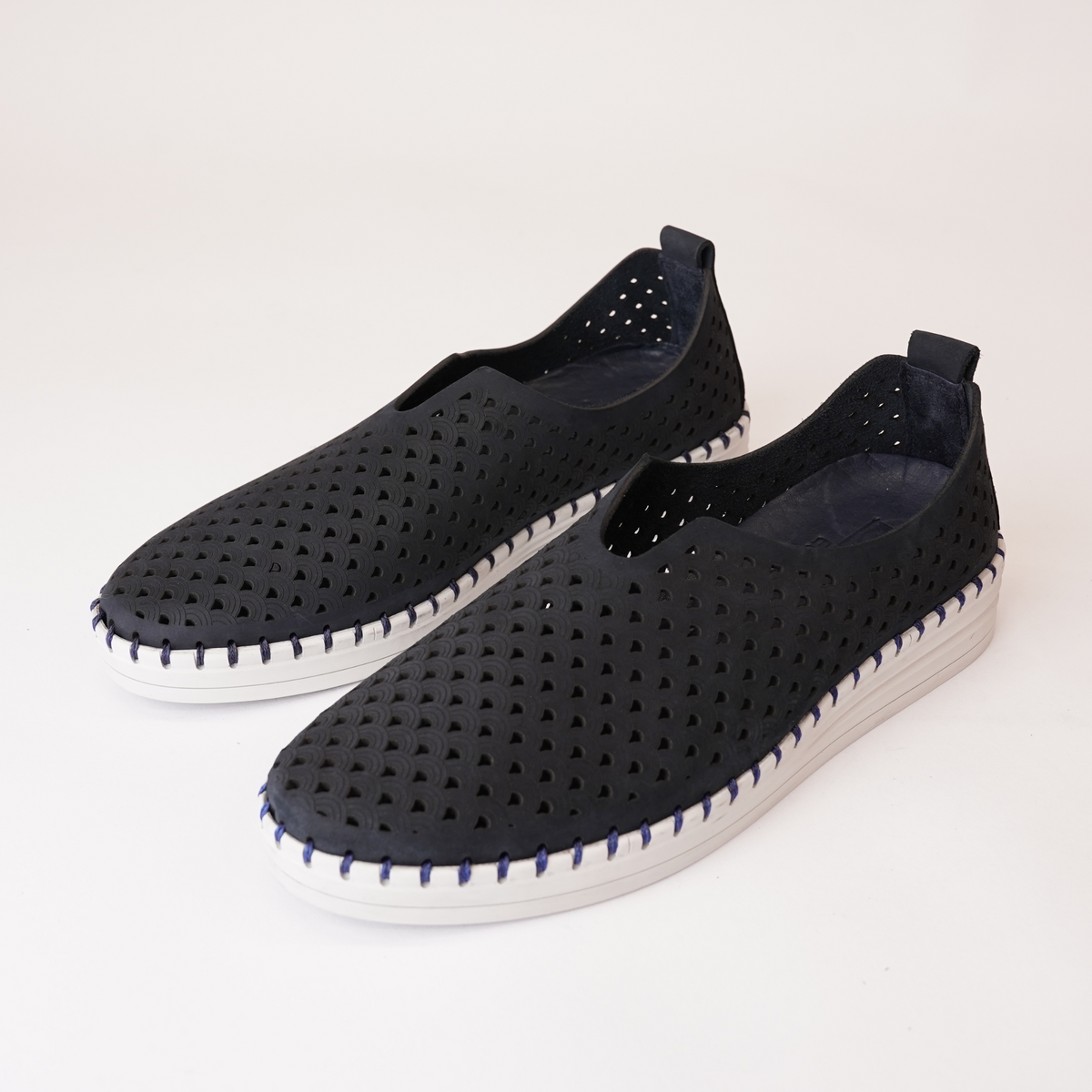 Lasso Deep Ocean Leather Sneakers - SALA | Shouz