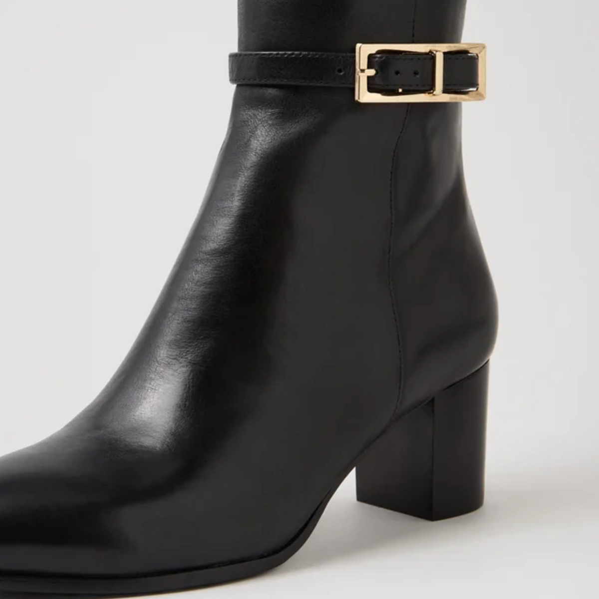 Brielles Black Leather/ Black Heel Knee High Boots - DJANGO AND JULIETTE | Shouz