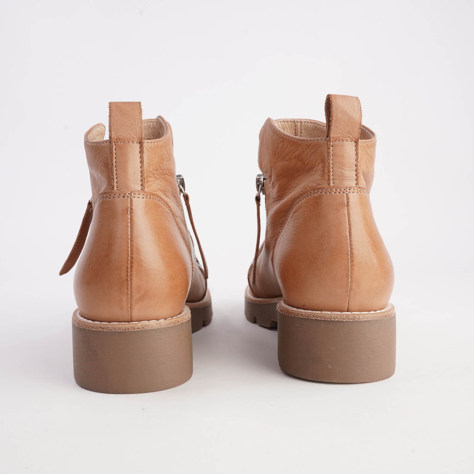 Dottiz Dark Tan/ Light Choc Sole Ankle Boots - DJANGO AND JULIETTE | Shouz
