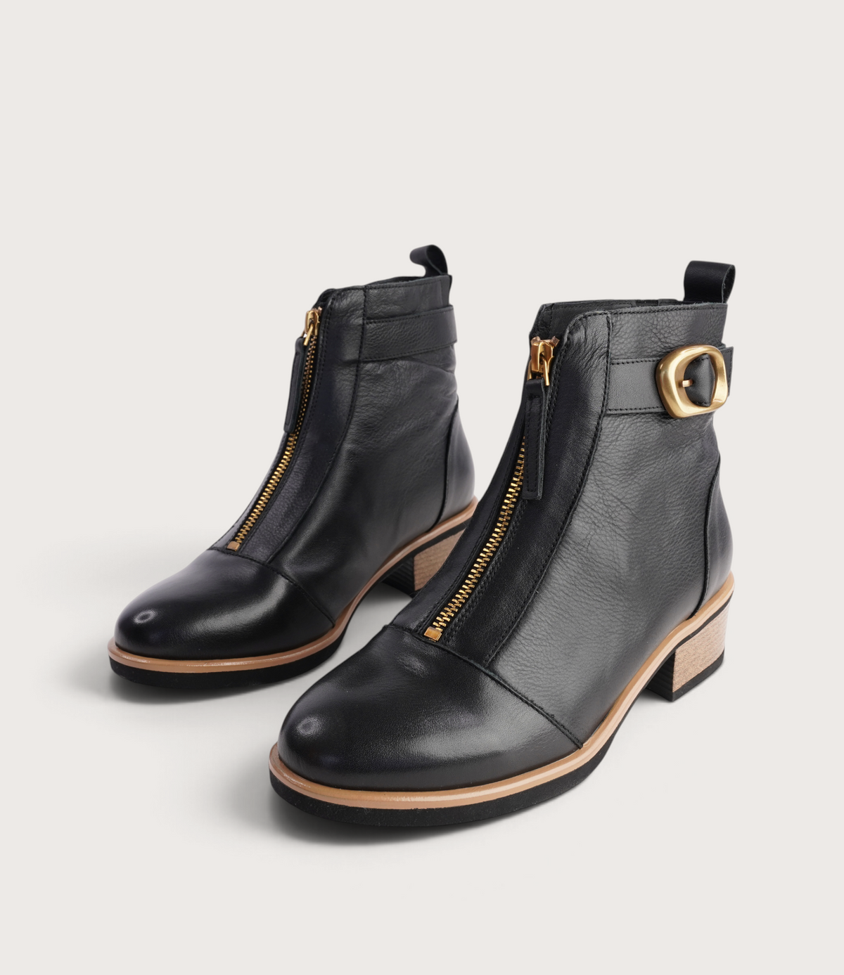 Doha Black Leather Ankle Boots - BRESLEY | Shouz