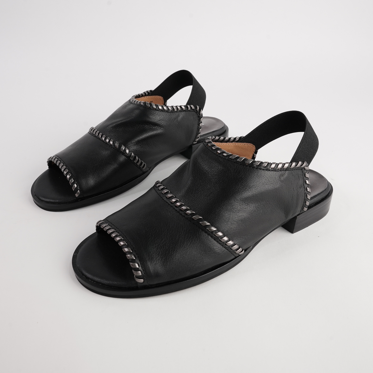 Serenade Black/ Pewter Leather Sandals - BRESLEY | Shouz