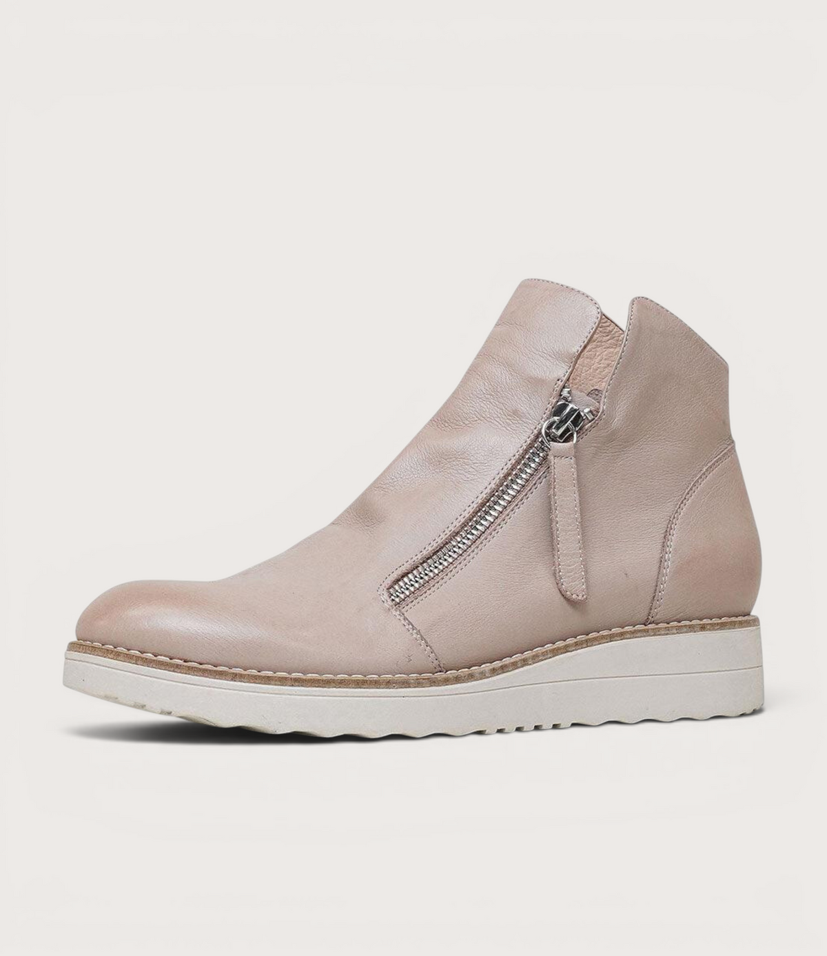 Ohmy Cafe Leather Ankle Boots