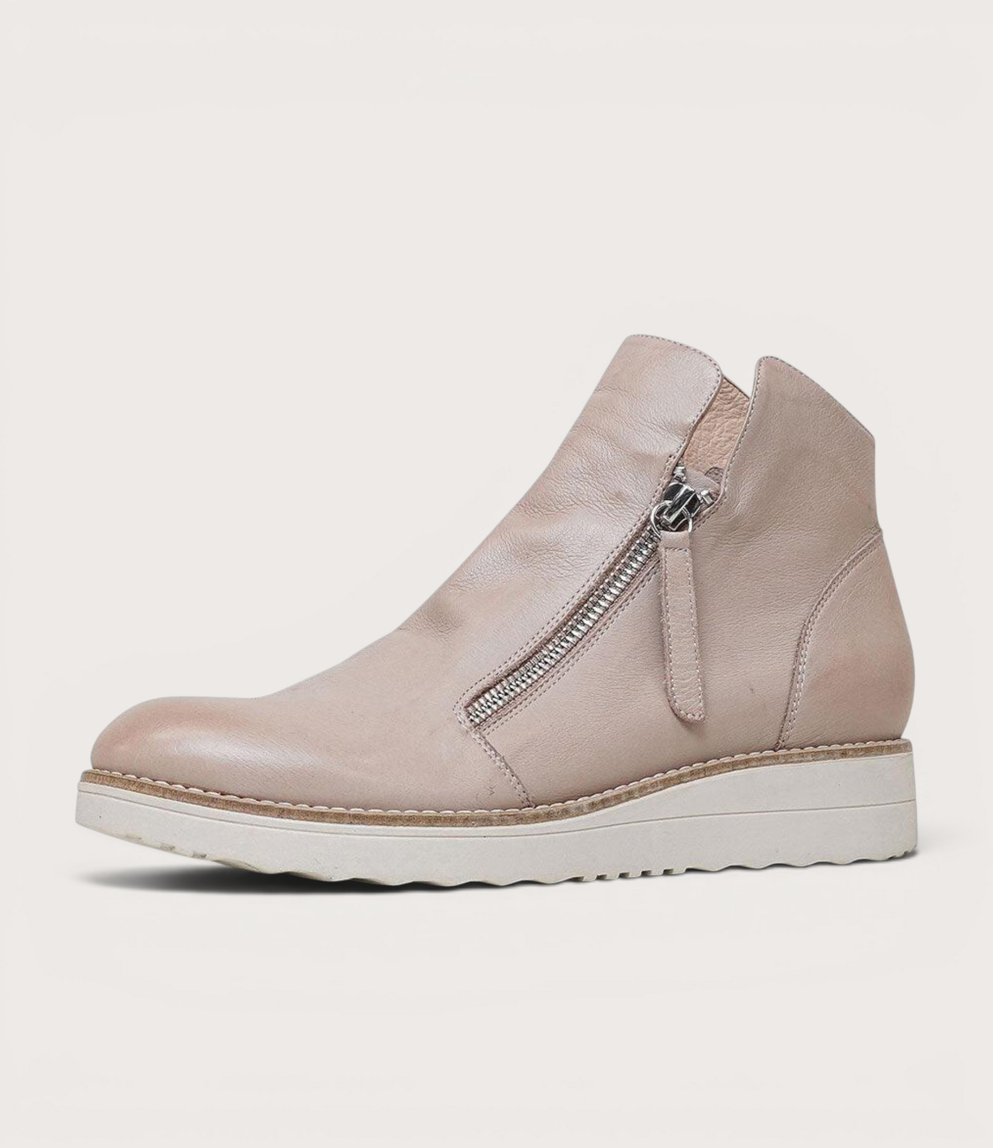 Ohmy Cafe Leather Ankle Boots