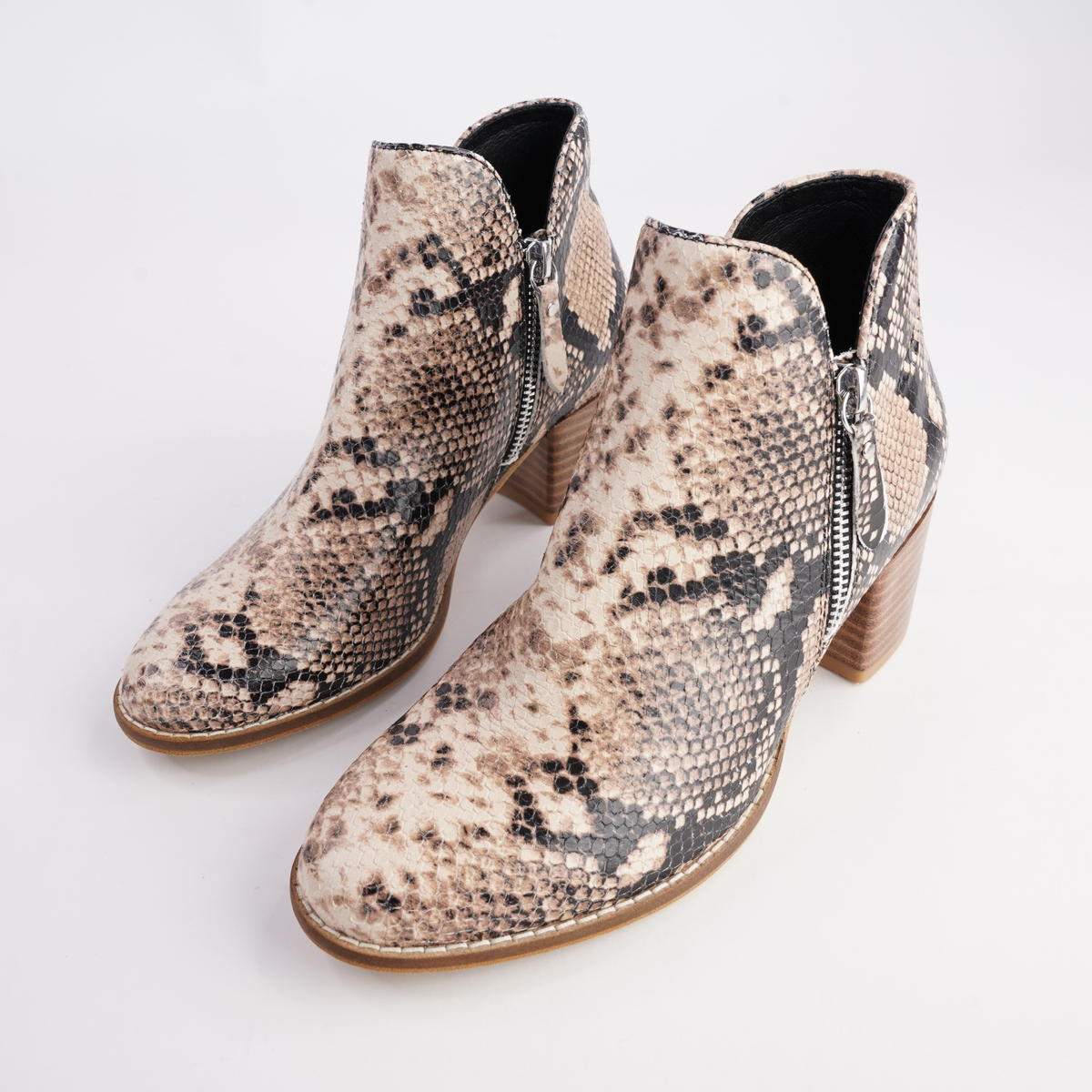 Mitysue Black Caramel Snake Leather Boots - DJANGO AND JULIETTE | Shouz
