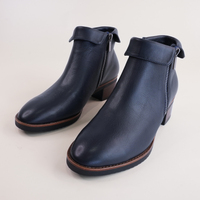 Twotimes Navy Leather Ankle Boots