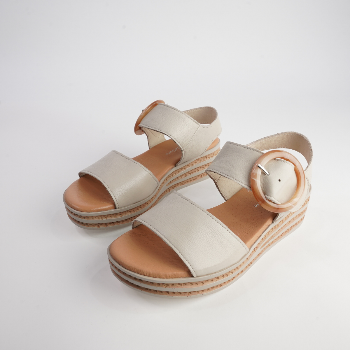 Cubbie Almond Leather Sandals