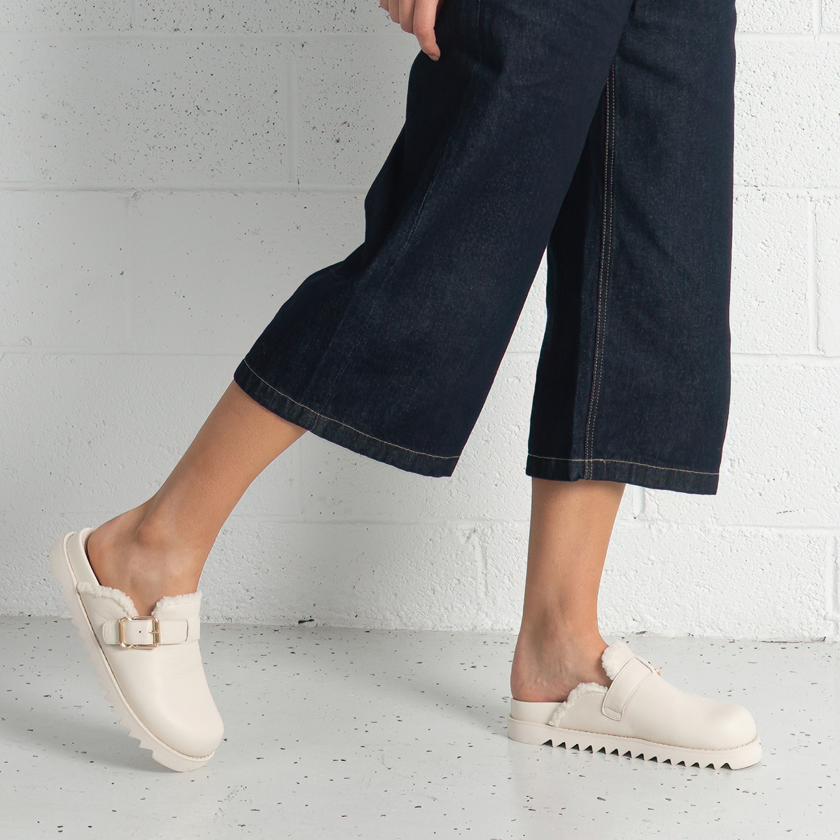Merchah Cream Leather Mules