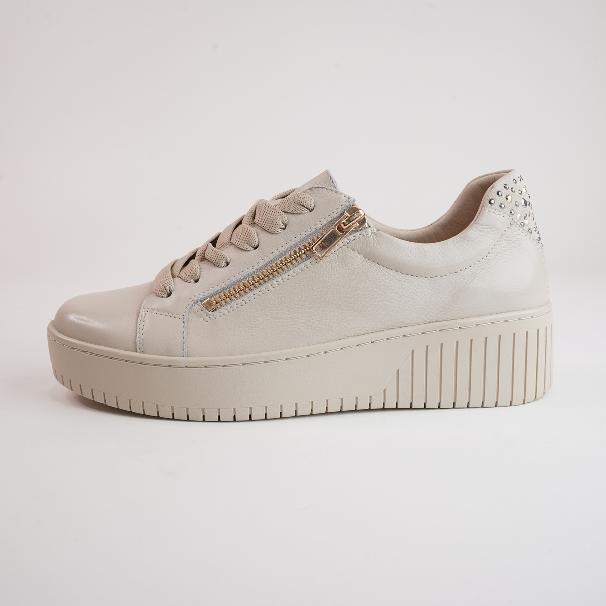 Kees Vanilla Leather Sneakers - DJANGO AND JULIETTE | Shouz