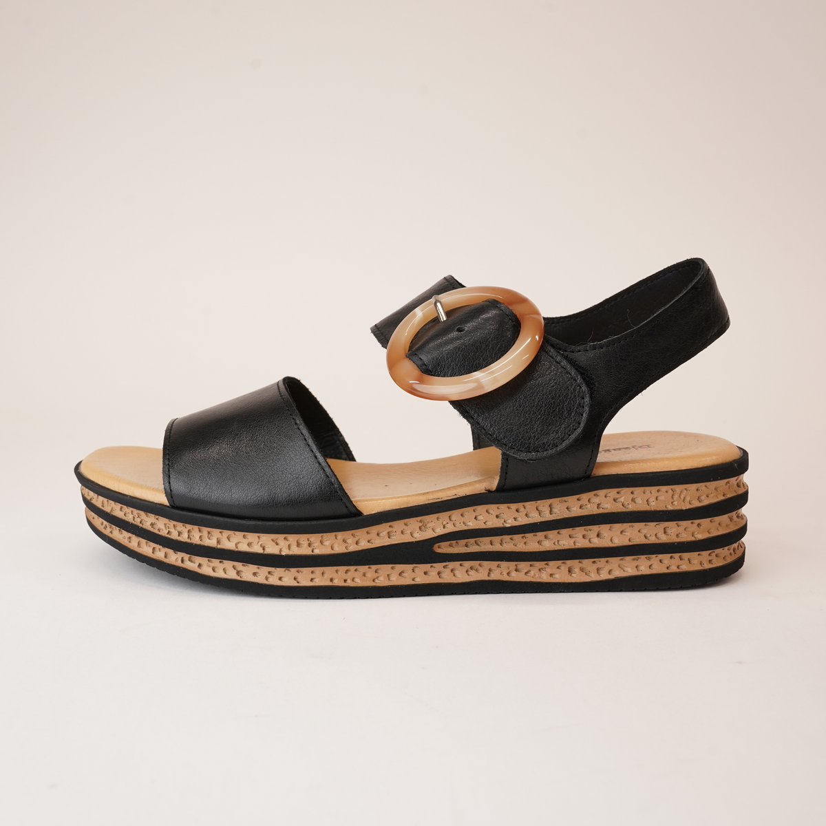Cubbie Black Leather Sandals - DJANGO AND JULIETTE | Shouz