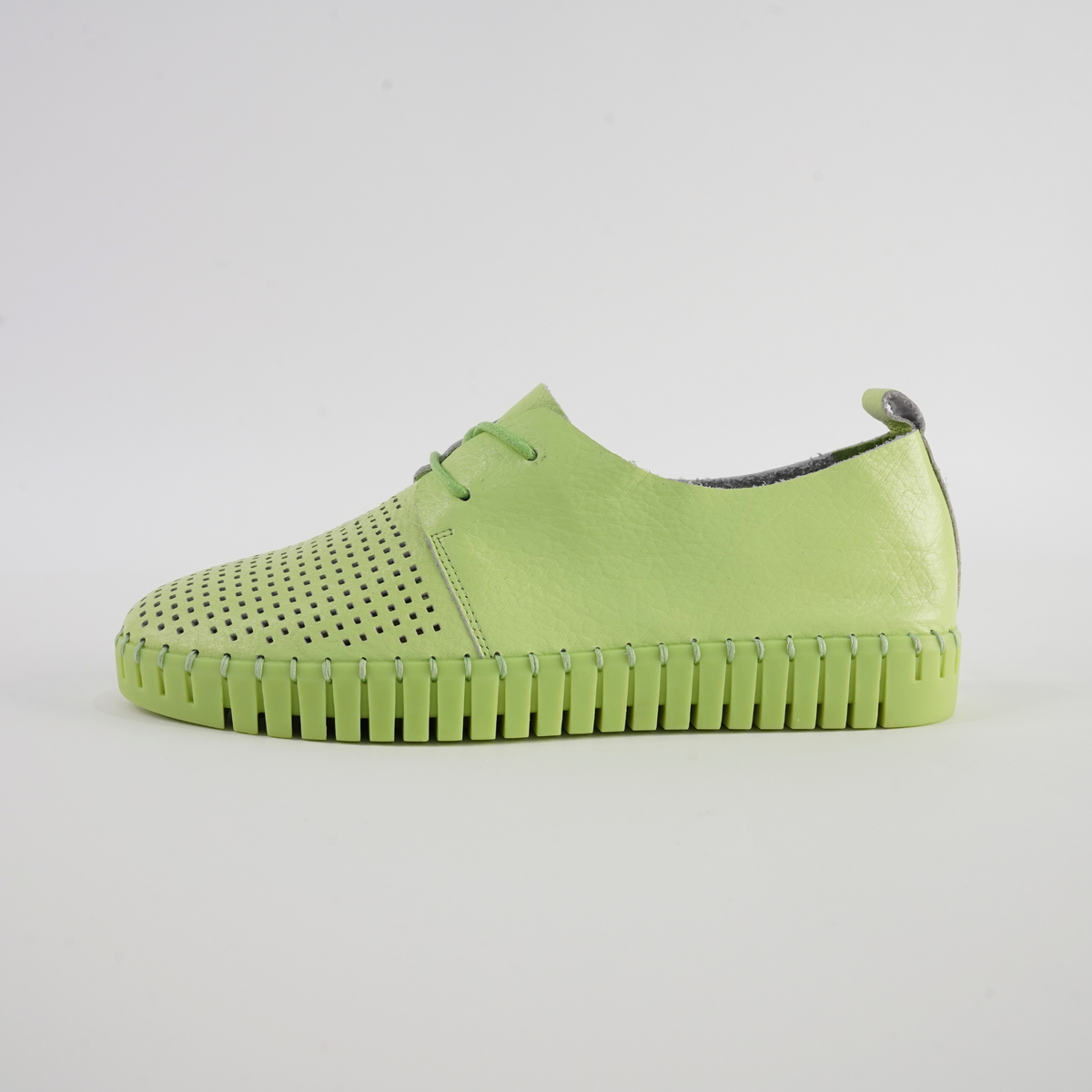 Huston Light Citrus/ Light Citrus Sole Leather Sneakers - DJANGO AND JULIETTE | Shouz