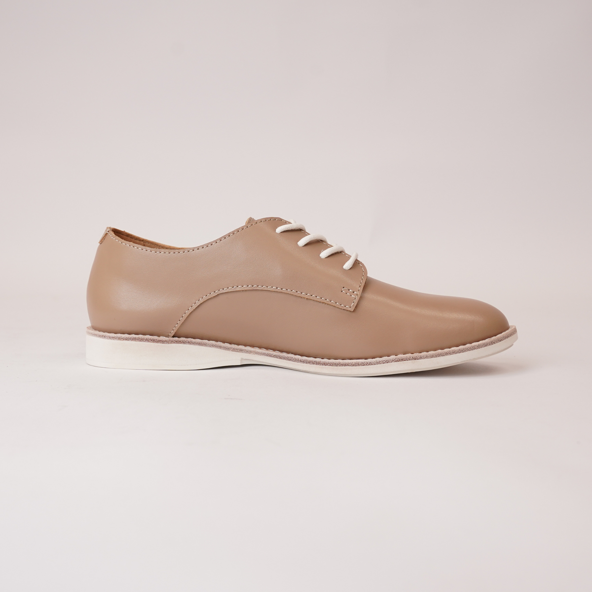 Derby Super Soft Latte Leather Lace Up Flats - ROLLIE | Shouz