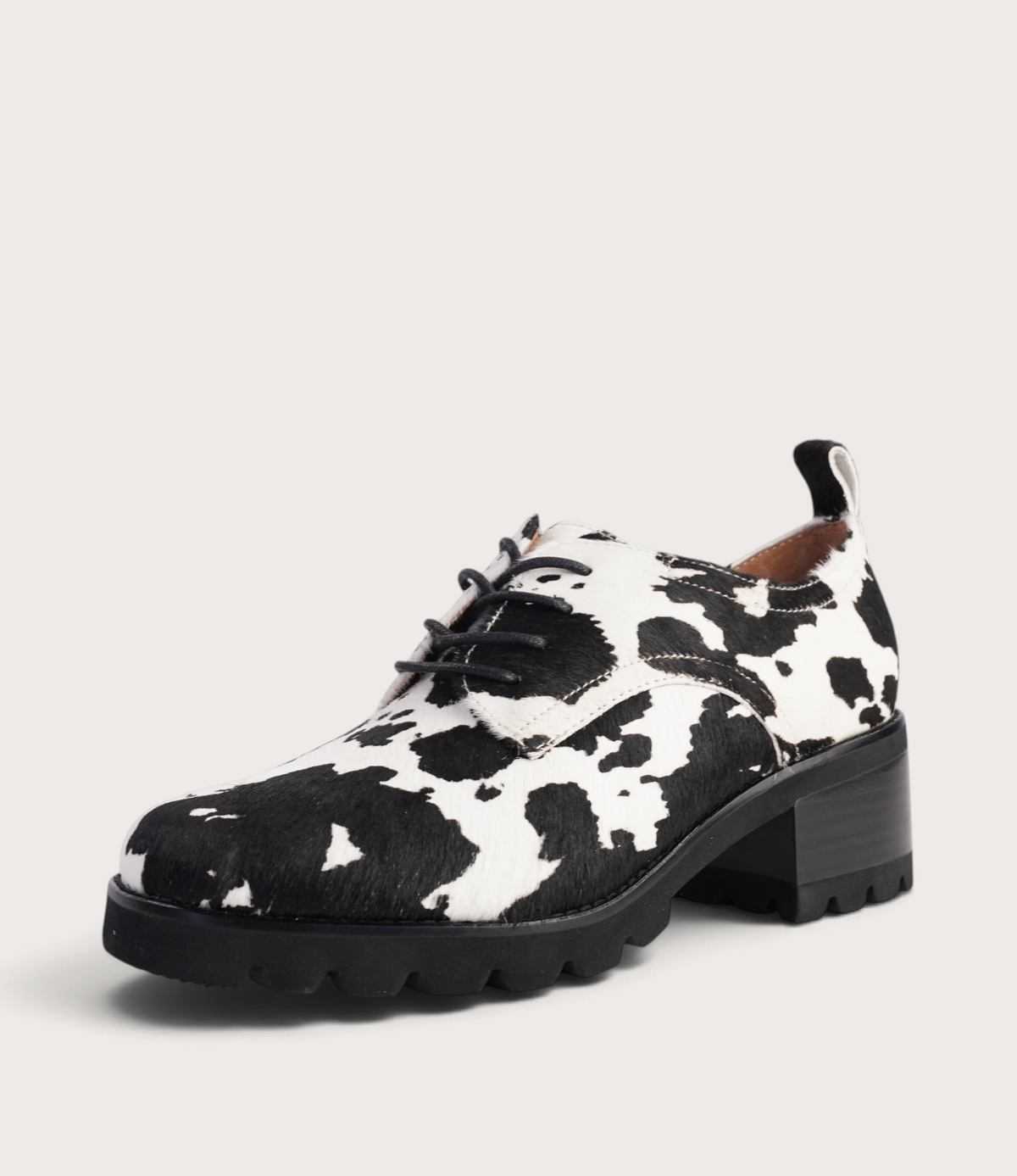 Daya Cow Leather Brougues